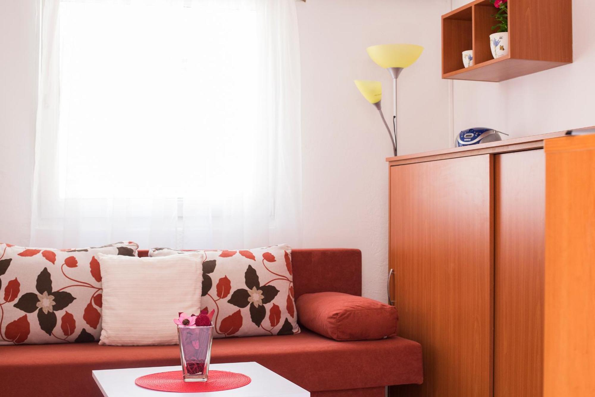 Apartments Roma Baška Voda Eksteriør bilde