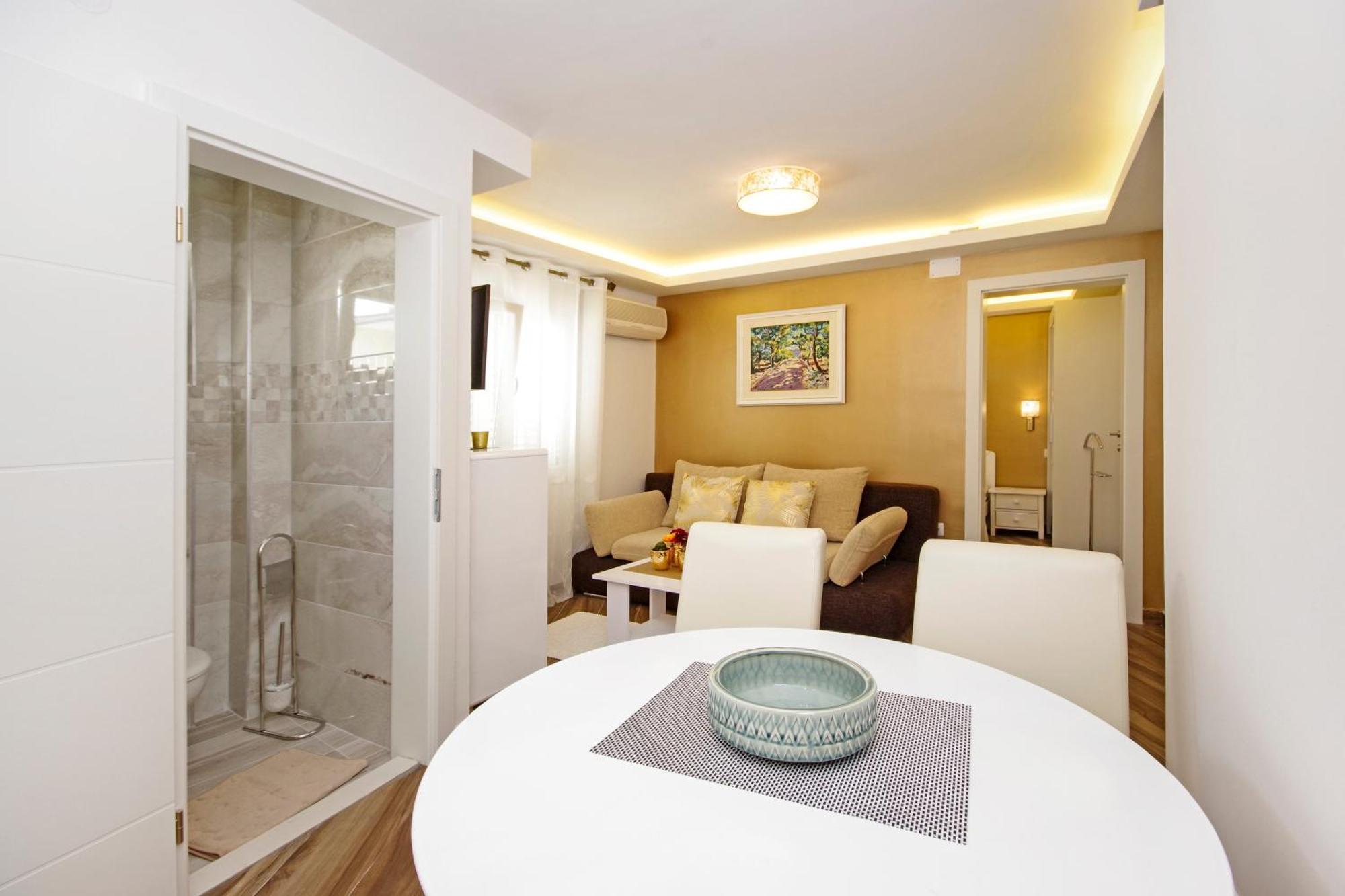 Apartments Roma Baška Voda Eksteriør bilde