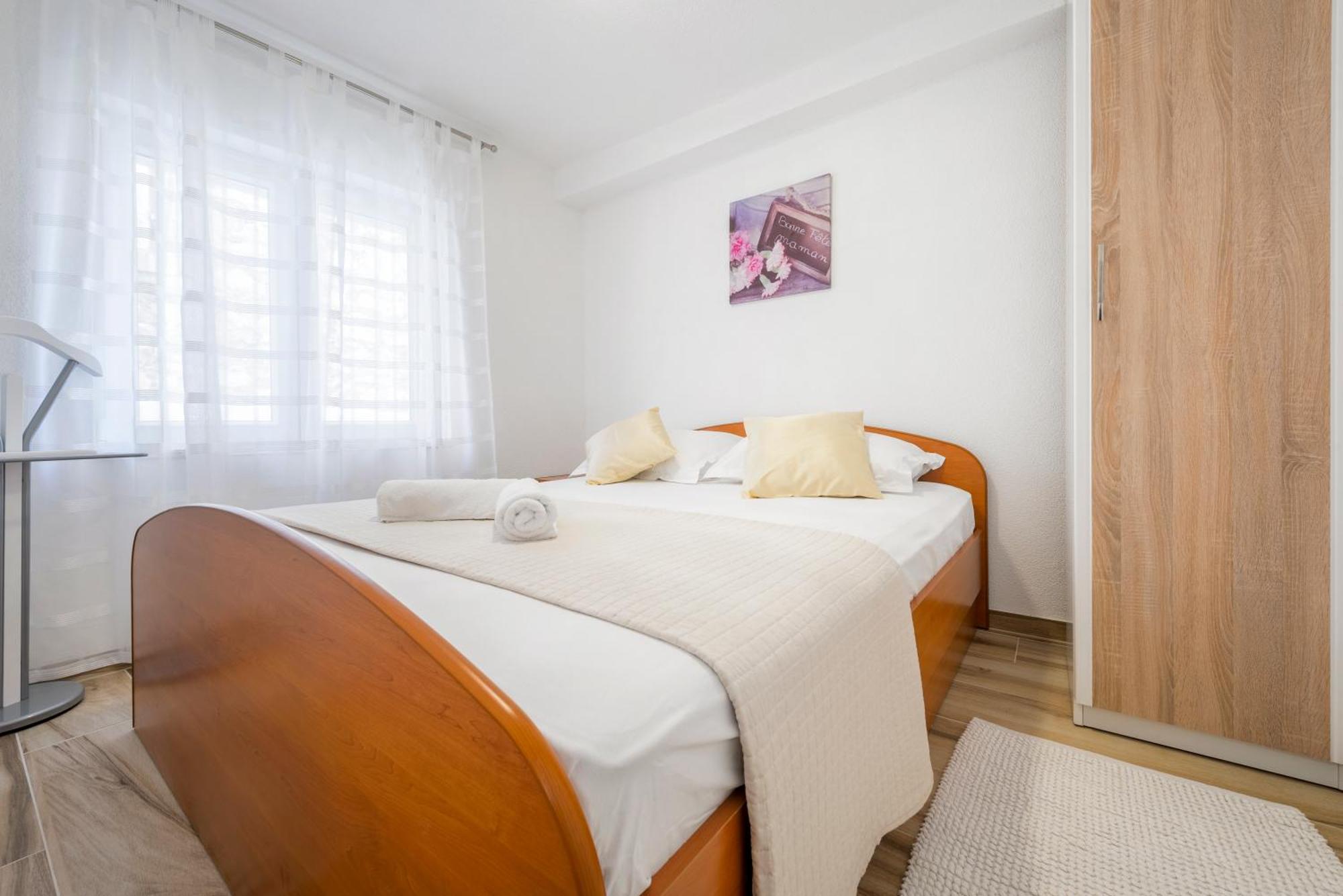 Apartments Roma Baška Voda Eksteriør bilde